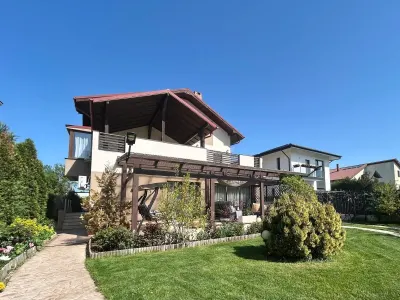 Casa individuala - Odaile Otopeni - 8 camere - 4 bai - 474mp - 903mp teren - foto 22