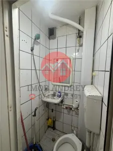 Garsoniera de vanzare, zona Politie – ideala pentru investitie - foto 4