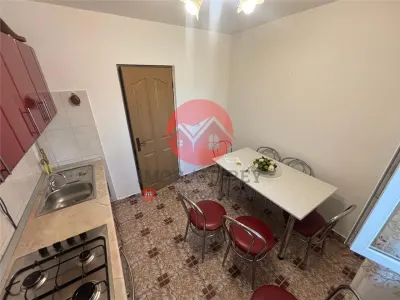 Apartament 2 camere de vanzare, decomandat, C5 - foto 4
