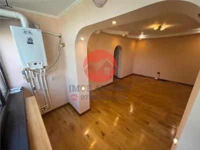 Apartament 3 camere Tulcea - poza 2