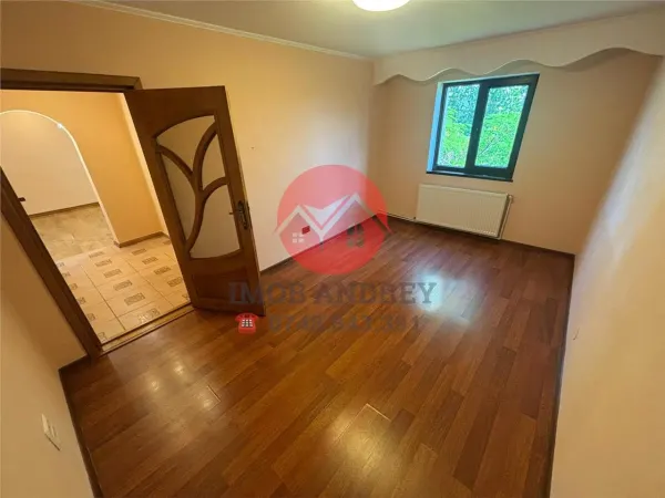 Apartament 3 camere Tulcea - poza 4