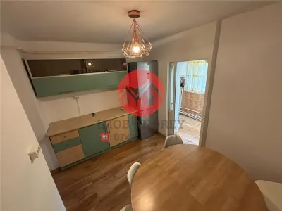 Apartament 3 camere, central, parcare inclusa - foto 4