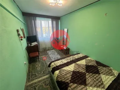 Apartament 2 camere cu garaj, central, str. Isacciei - foto 4