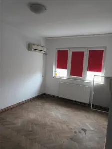 Apartament 3 camere zona Vest - foto 1