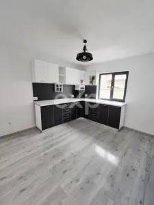 Casă P+M de vânzare – Pitești, Str. Constantin Dobrogeanu Gherea - Finalizată - foto 7