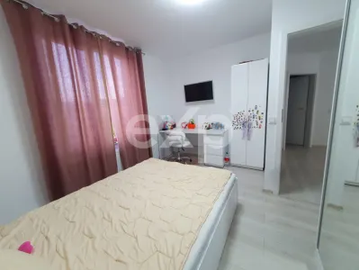 Casa mobilata 4 camere in Trivale, Pitești - Langa statia de autobuz - foto 11