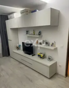 Garsonieră Războieni - RENOVATĂ TOTAL 2020 - Mobilată/Utilată - foto 2