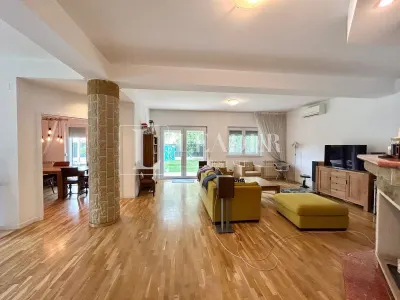 Elegant Villa for Rent – Iancu Nicolae | Private Pool | Premium Residential Compound - foto 6