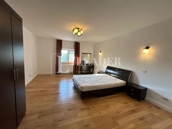 Casă 7 camere București - poza 12