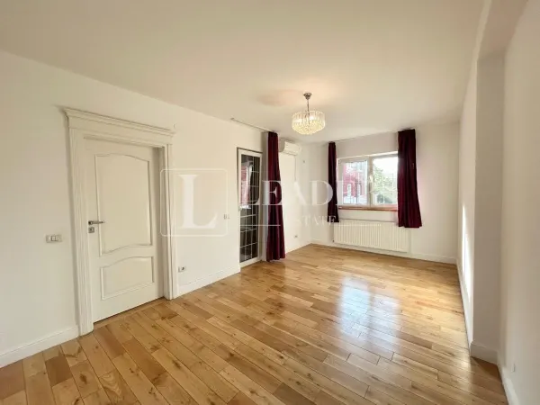 Casă 7 camere București - poza 13