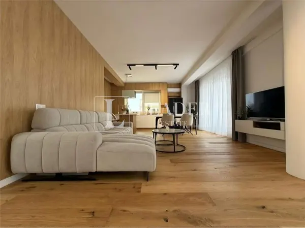 Apartament 4 camere București - poza 1