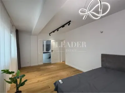 Penthouse Duplex modern cu terasă și vedere spre pădure - foto 12