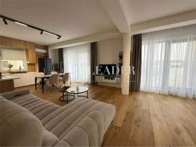 Penthouse Duplex modern cu terasă și vedere spre pădure - foto 4