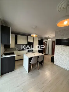 Apartament 3 camere  | 61 mp | Europa | - Cluj-Napoca