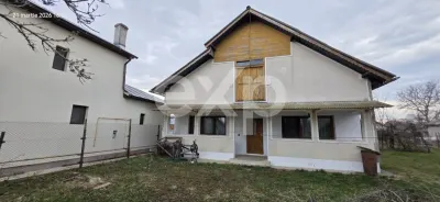 DOAR 79.999 euro - Casă spațioasă 5 camere + teren 3.000 mp – Dragomirești - foto 3