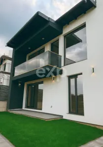 Vilă nouă în complex privat, 4 camere, 120 mp utili – Pitești - foto 1