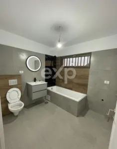 Apartamente 2 camere finalizate, cu grădină și parcare inclusă - foto 1