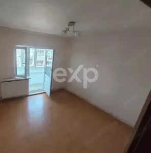 apartament 3 camere, decomandat - foto 2