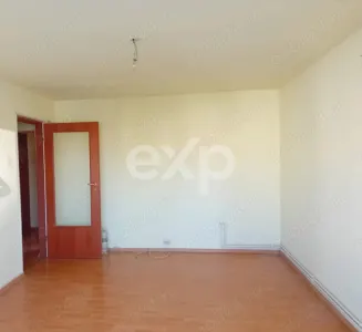 apartament 3 camere, decomandat - foto 6