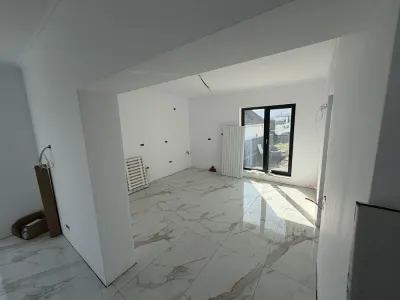 Casă modernă de vânzare în Curtea de Argeș – 1.000 mp teren, finisată la cheie - foto 8
