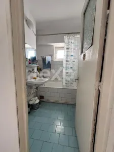 Apartament 4 camere ,Et 7/8 , Calea București - foto 11