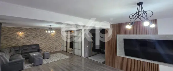 Casă 5 camere Târgoviște - poza 2