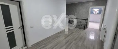 Casa Premium zonă centrală Targoviste P+1 - 4 dormitoare + living, teren 500 mp - foto 13