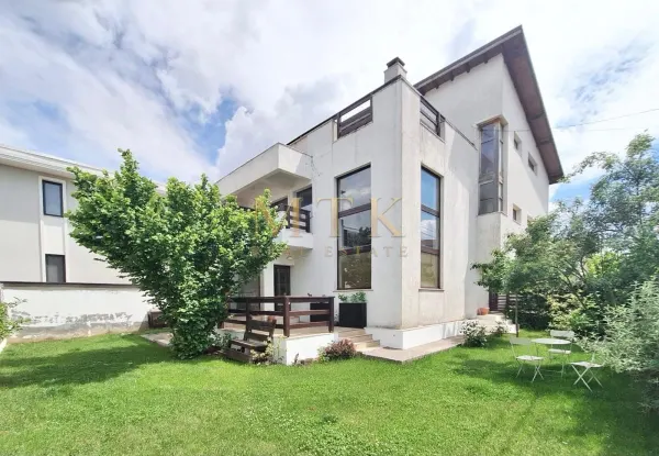 Casă 7 camere București - poza 1