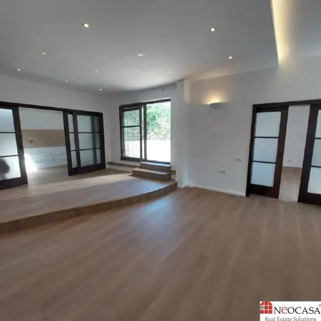 Apartament 5 camere București - poza 2