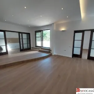 Oferta rara | Apartament spatios de 5 camere langa parcul Kiseleff - foto 2