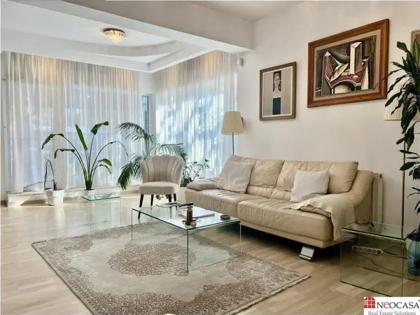 Casă 5 camere București - poza 1