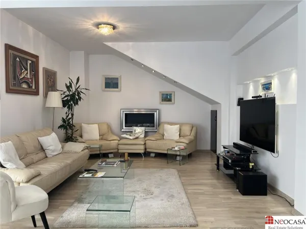 Casă 5 camere București - poza 2