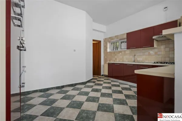 Casă 8 camere București - poza 11