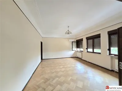 Eleganta interbelica : Apartament cu 6 camere si terasa, ideal pentru birouri sau rezidenta exclusivista - foto 22