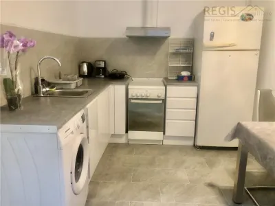 2 Camere Prima Inchiriere | Curte | Parter Vila Renovat 2026 |  Bisericii Romane Lunga - foto 19