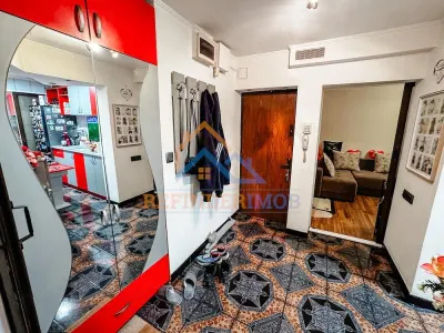 Apartament de vanzare cu 3 camere, zona Fizicienilor - foto 4