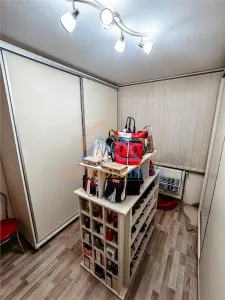 Apartament de vanzare cu 3 camere, zona Fizicienilor - foto 10