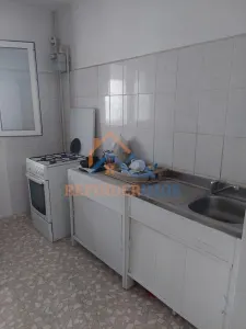 3 camere Rahova, spatios, zona buna, vedere spate - Bucuresti