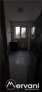 Apartament cu 3 camere de vanzare in Campina, central - foto 4