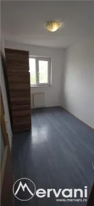Apartament cu 3 camere de vanzare in Campina, central - foto 8