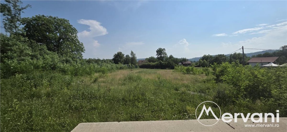 Teren intravilan 650 mp de vanzare in Brebu - Brebu