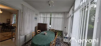 Vila de vanzare cu 6 camere si teren 1000 mp in Cornu - foto 25