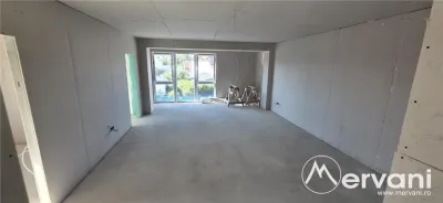 Apartament 4 camere de vanzare in Campina - foto 5