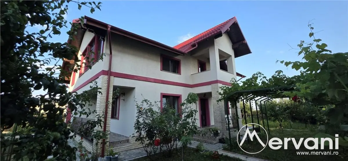 Casă 6 camere Banesti - poza 1