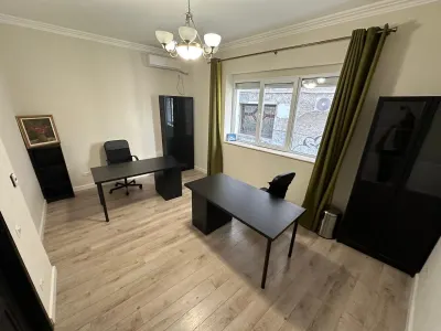 Spaţiu premium pentru birouri - ultracentral, 72 mp - foto 1