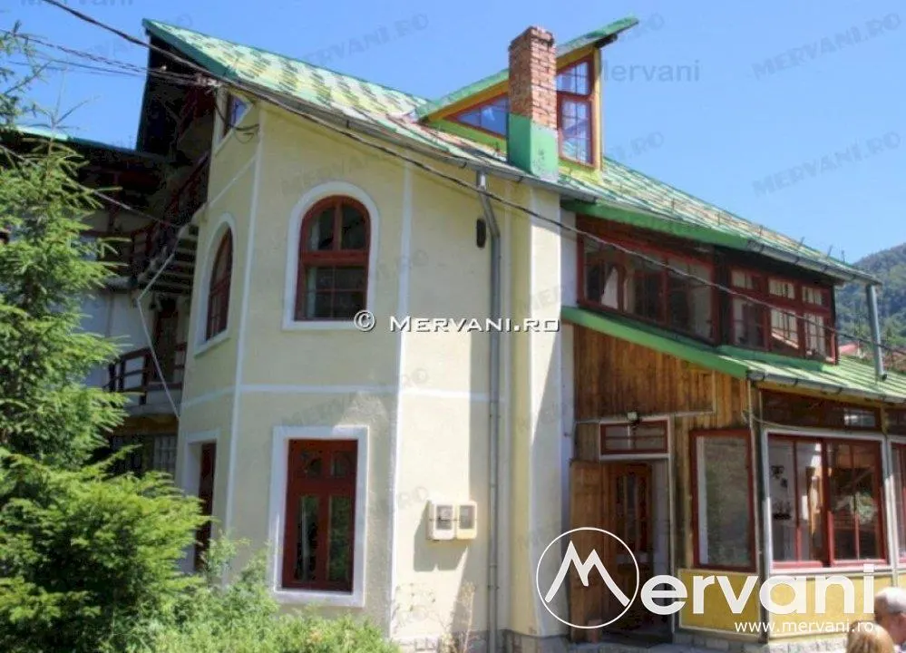 Casă 12 camere Sinaia - poza 1