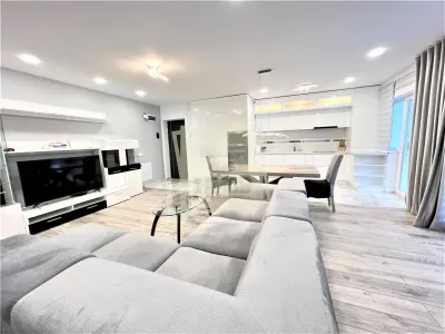 Apartament de lux 3 camere terasa parcare in Kogălniceanu - foto 2