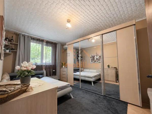 Apartament 2 camere Oradea - poza 1