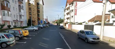 Spatiu comercial 200mp ,semidemisol,optim diverse activitati- zona Rahovei - foto 3
