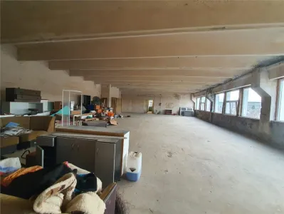 Ocazie! Spatiu industrial P+1 cu 1300mp suprafata utila ,in Cisnadie - foto 9